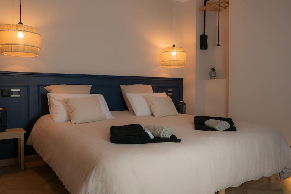 Suite De Luxe Jacuzzi Balneo,King Size Bed Collobrières Eksteriør billede