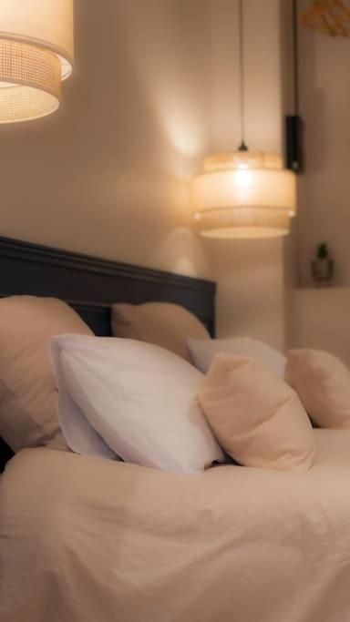 Suite De Luxe Jacuzzi Balneo,King Size Bed Collobrières Eksteriør billede